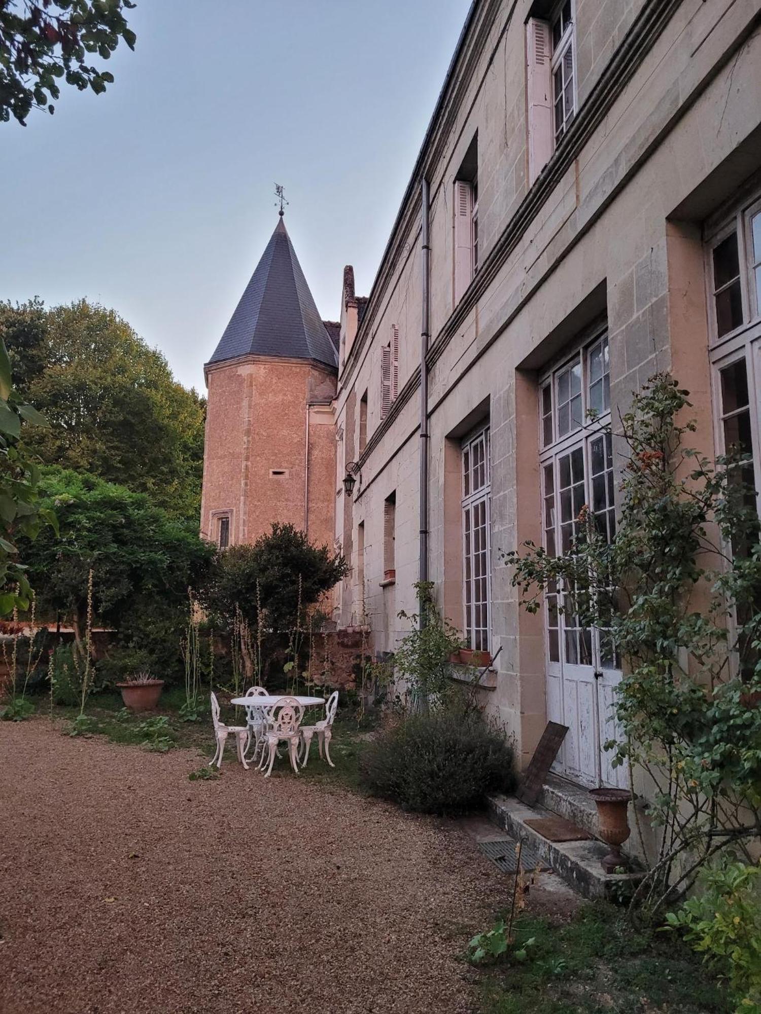 Castel Saint Laurent Langeais Exteriör bild